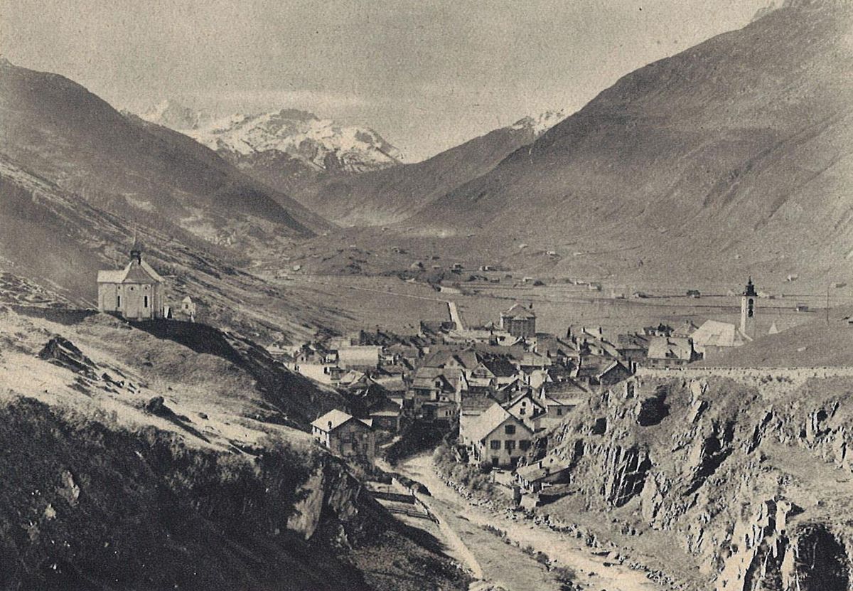 Andermatt et Urseren vus de la route du col de l’Oberalp. Les habitants de la vallée inondée devraient être déplacés sur les hauteurs, loin des bonnes terres cultivables.