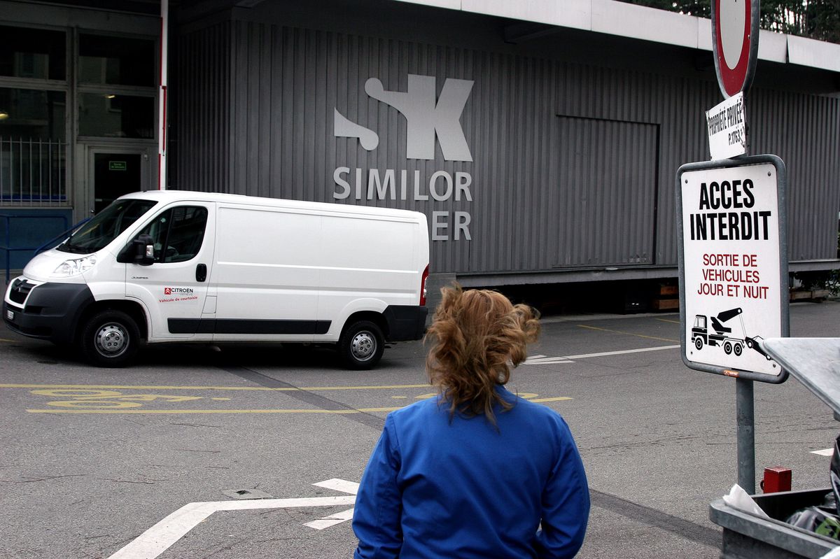 Genève, le  3 mars 2008. Fermeture de Similor Group, 270 collaborateurs vont être licenciés. Rue Joseph-Giraud.
© Olivier Vogelsang