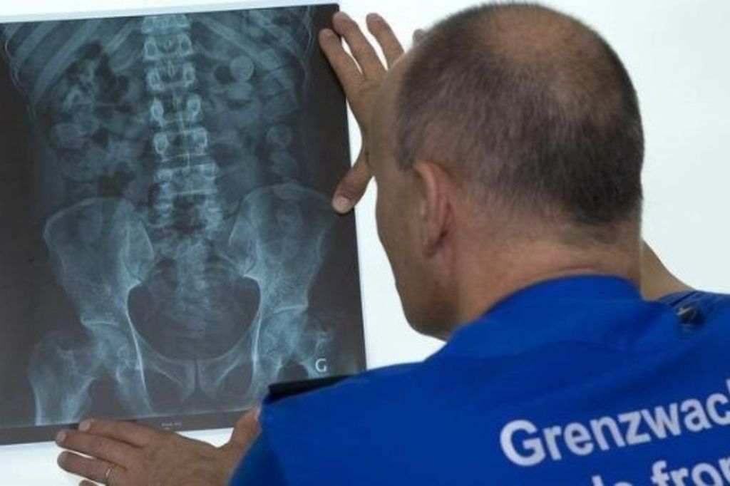 Canton de StGall Arrêté avec 92 boulettes de cocaïne dans le corps 24 heures
