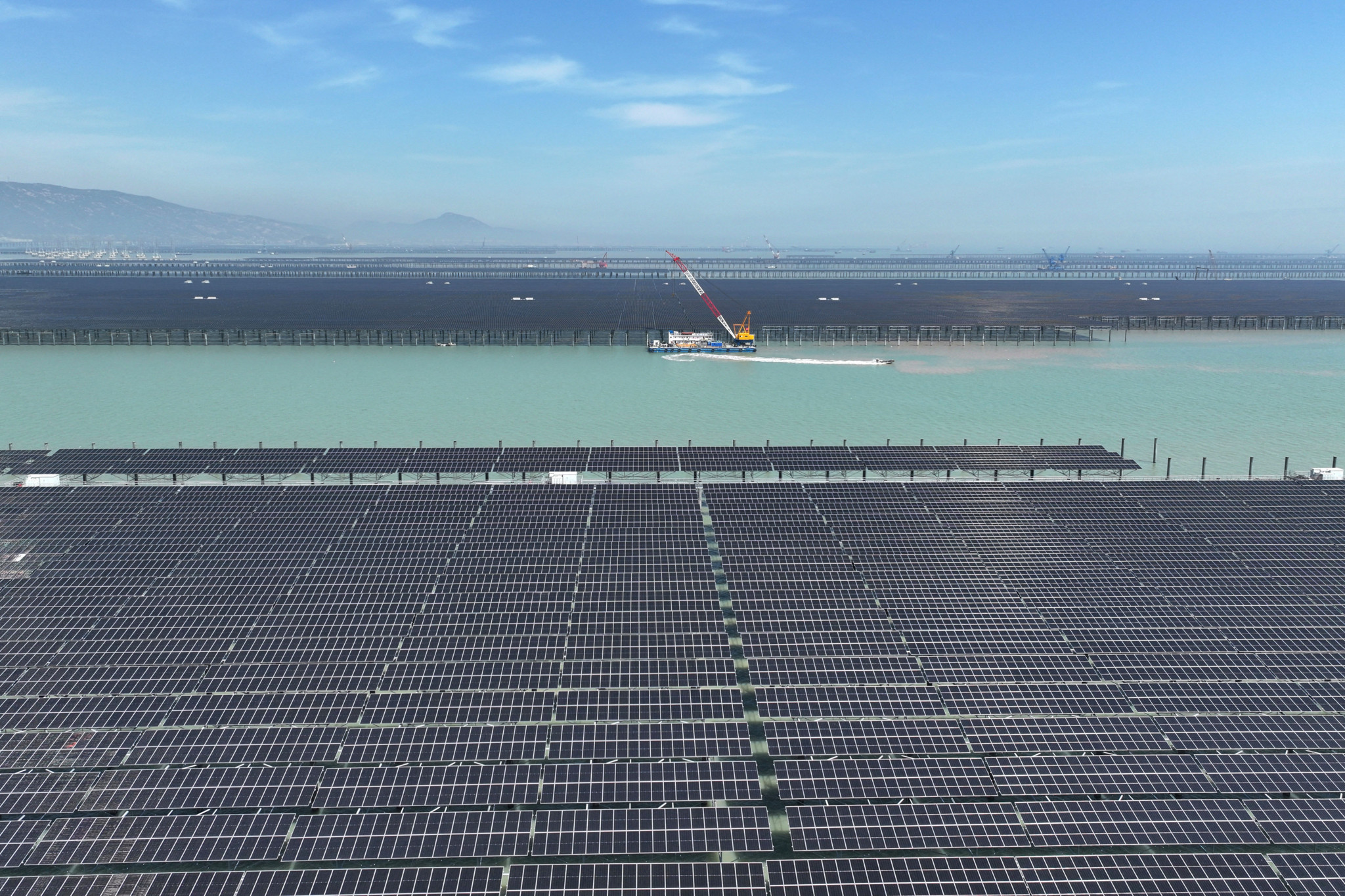 Meilenstein für die Energiewende: Wind und Solar überholen Gas weltweit zum ersten Mal