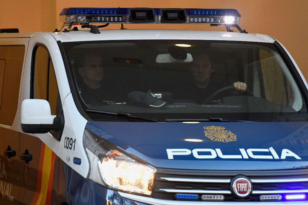 Elles accusent leur tueur à gages d'escroquerie