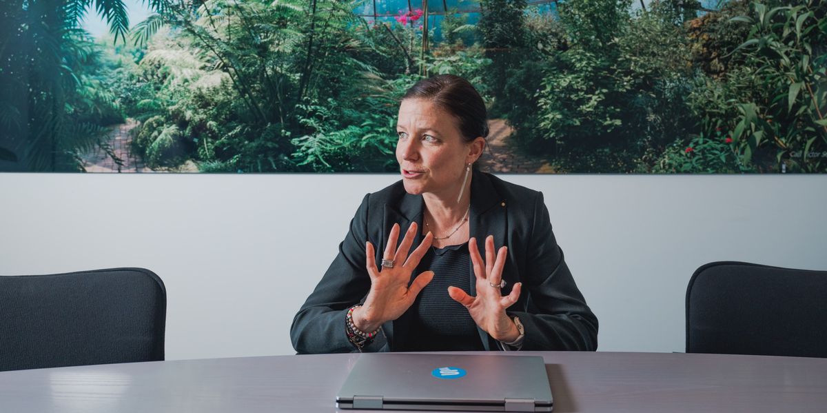 How does one get an apartment in Switzerland, Béatrice Schaeppi?