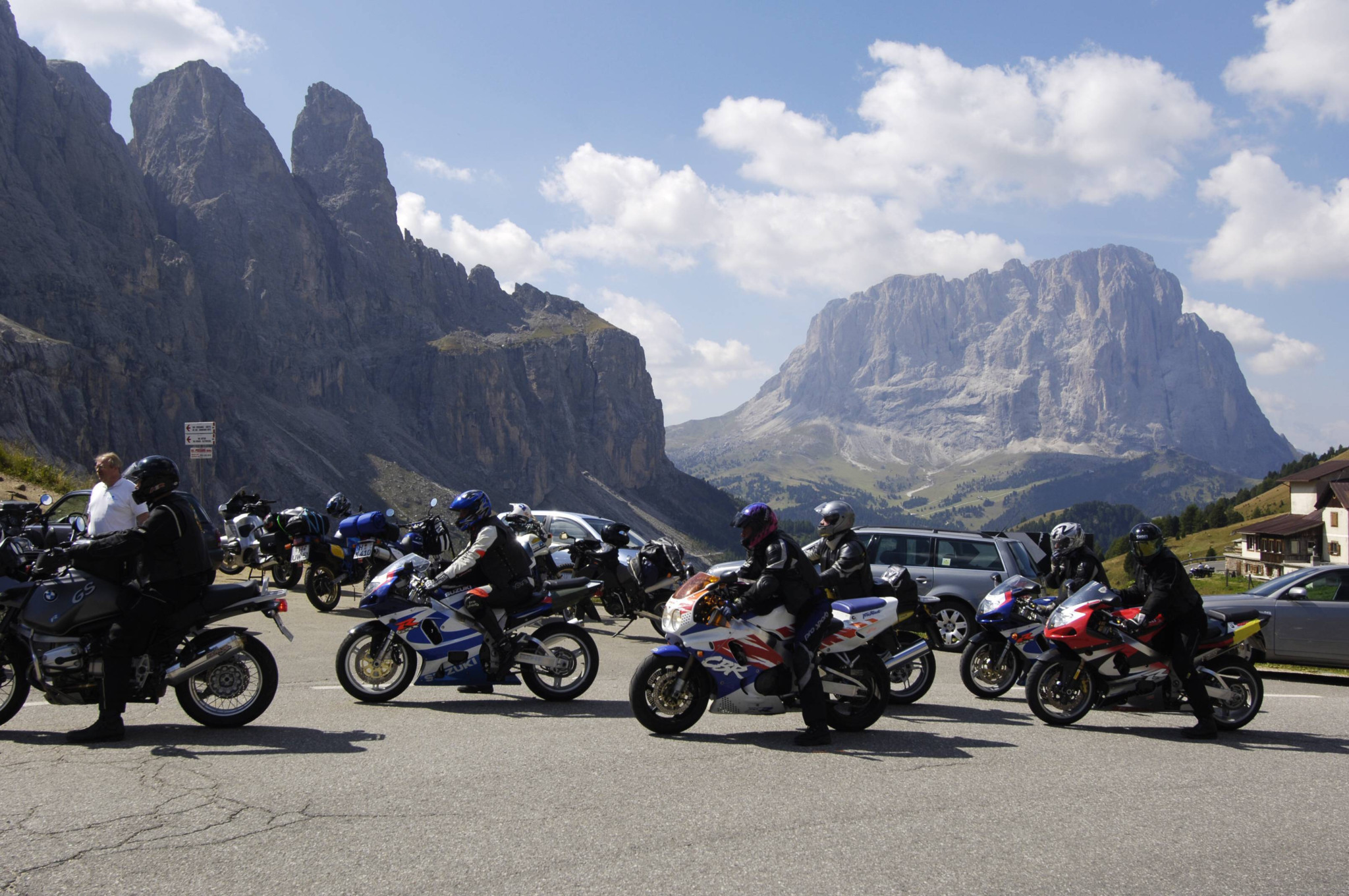 Kampf gegen Massentourismus: Ruhe jetzt! Zwei Dolomiten­täler ziehen die Reiss­leine