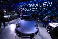 Autoindustrie: Porsche wird zum Sorgenkind bei VW – teure Kursänderung