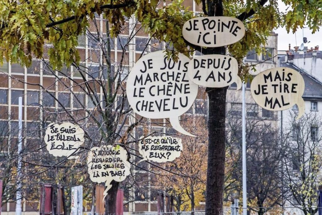 Pagani demande à Aloys de faire des bulles à Plainpalais