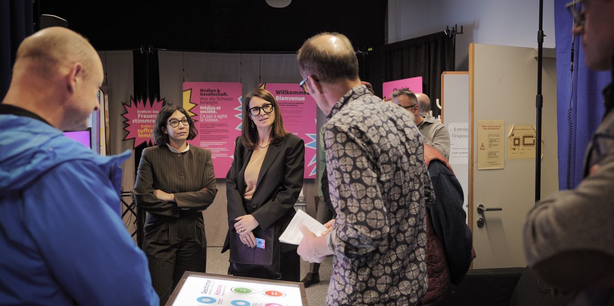 Gen&egrave;ve: une exposition apprend aux jeunes &agrave; d&eacute;busquer le faux