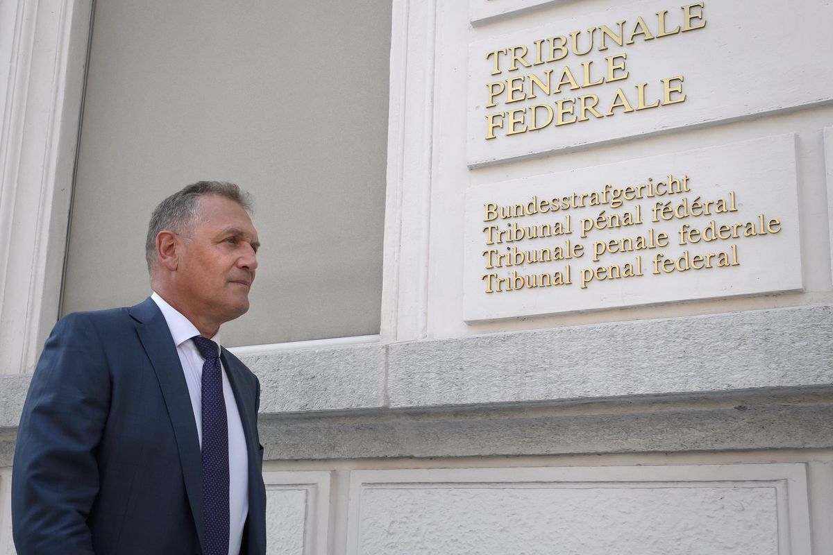 Jérôme Valcke à son arrivée au Tribunal pénal fédéral, à Bellinzone.