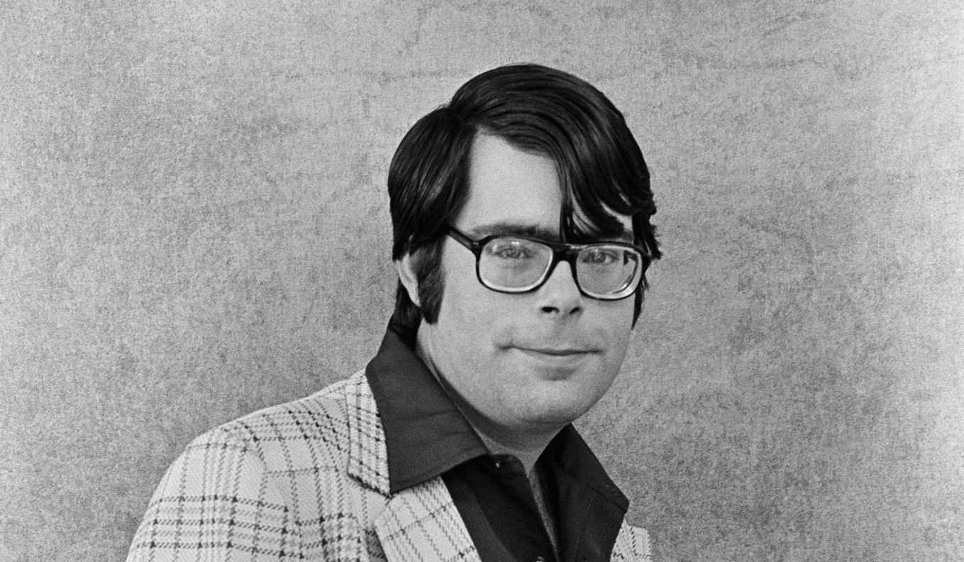 Stephen King en 1975, déjà glorieux.