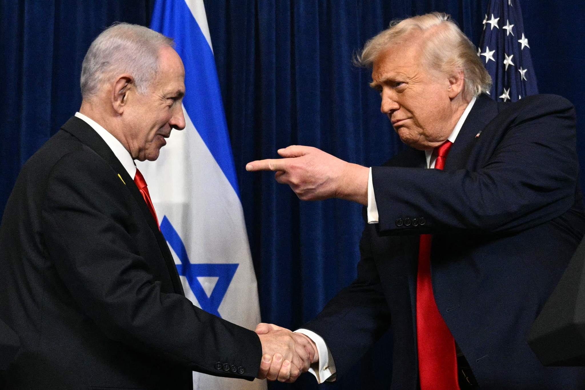 Angriffe auf Iran: Netanyahu brüskiert Trump. Droh