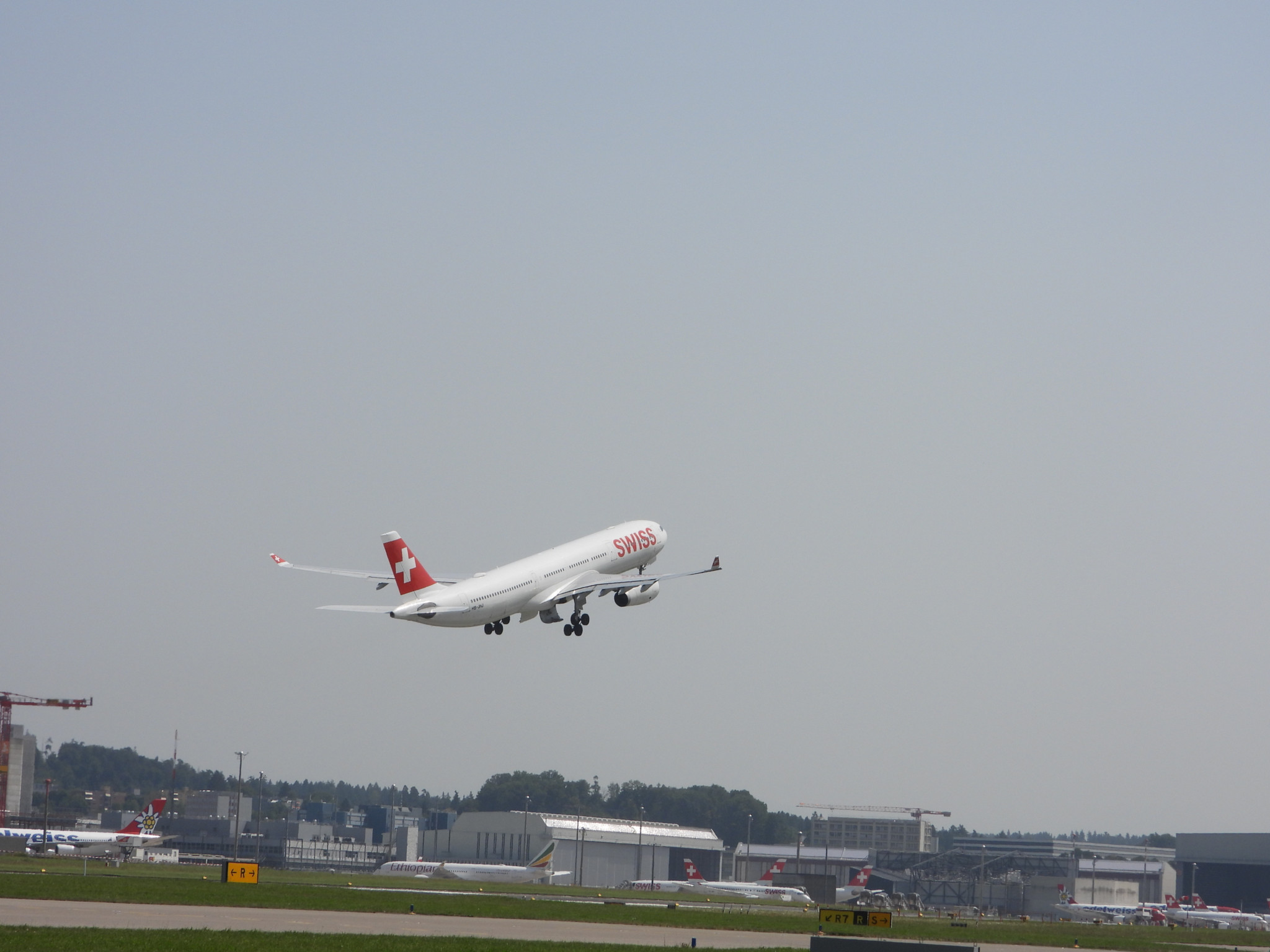 女はこれから 40代50代と歳を重ねた妖艶熟女16人4時間3