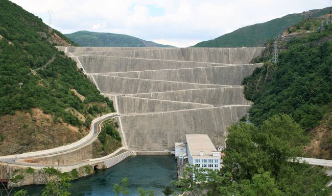 Le barrage de Fierza, dans le nord de l’Albanie, a bénéficié de la collaboration de la Suisse pour fournir du courant à une part importante du pays.