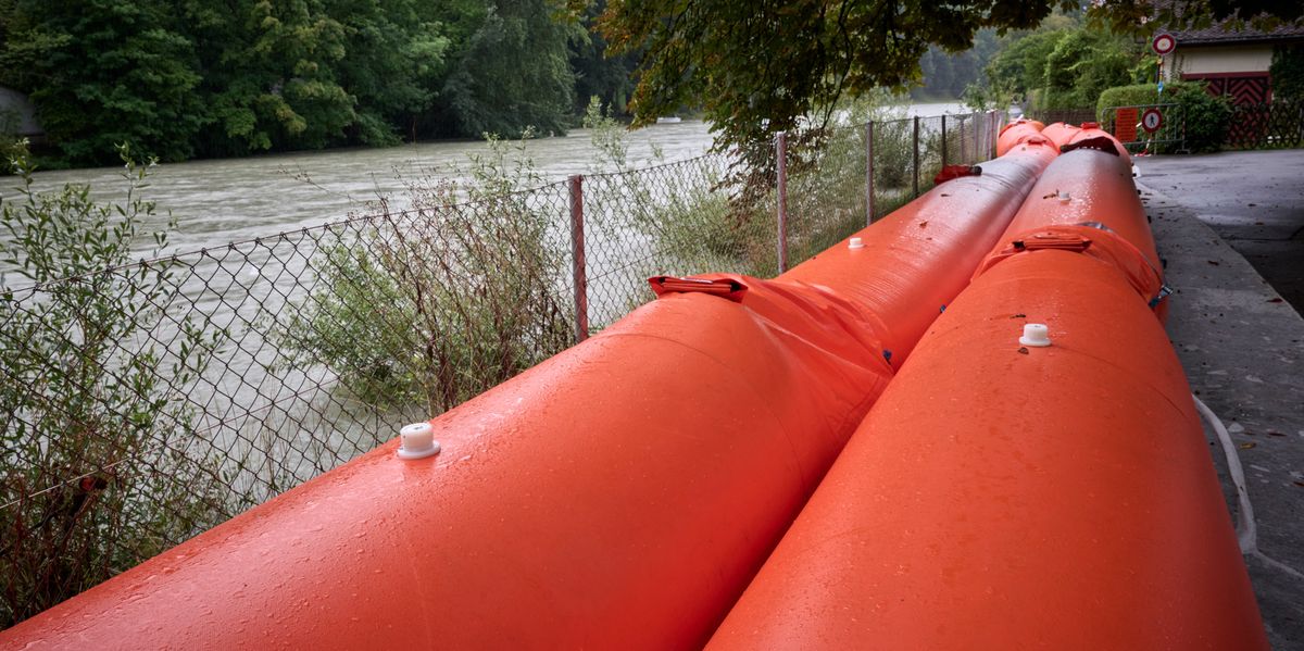 Bern: Rain fills the Aare, fire department sets up beaver hoses