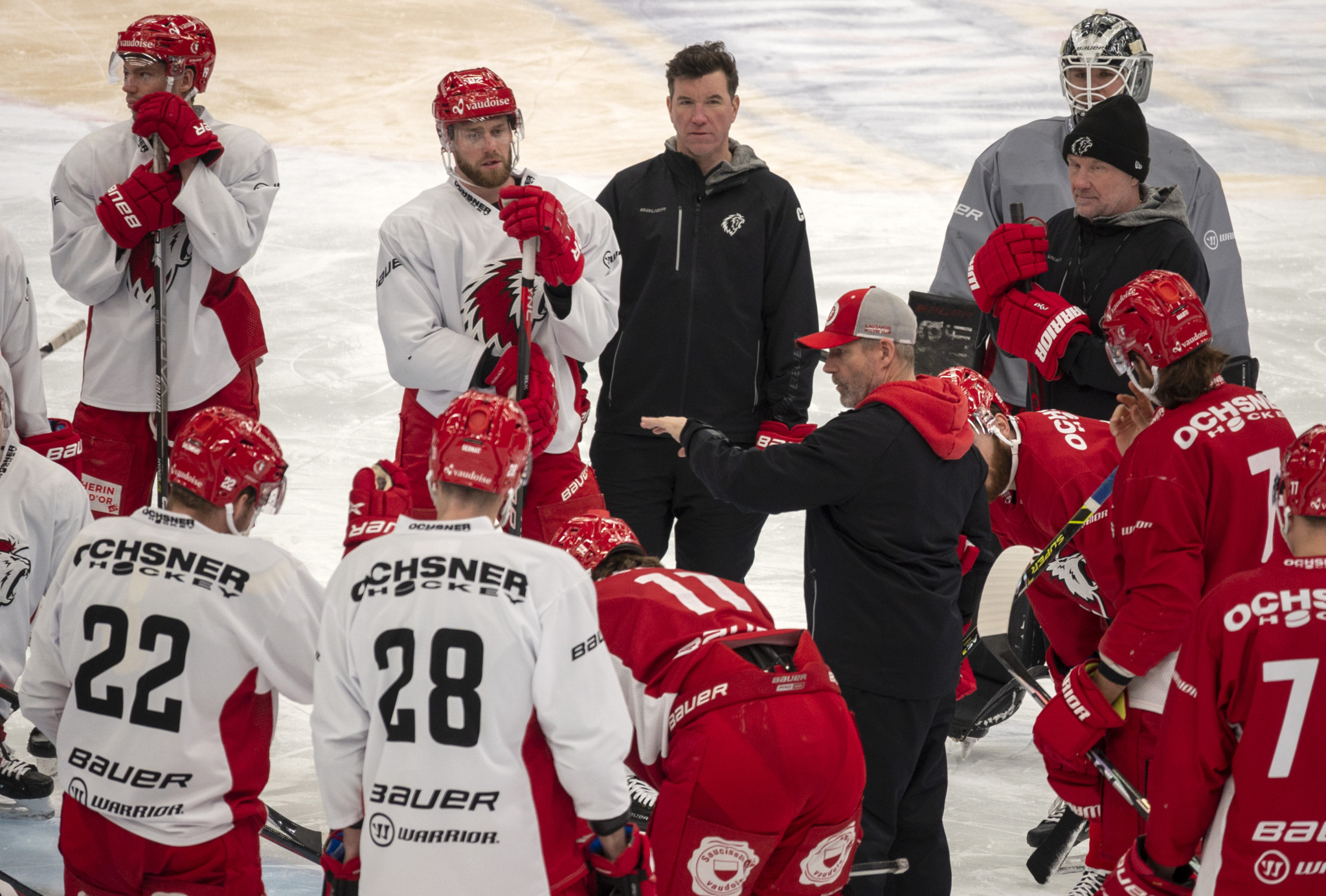 Hockey sur glace Le podium est à la portée du LHC 24 heures