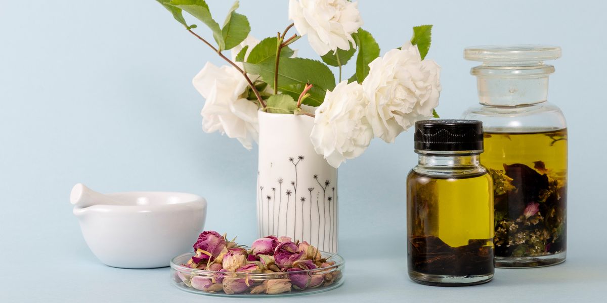 Pflegeprodukte-aus-Pflanzen-Naturkosmetik-selber-machen-so-gehts