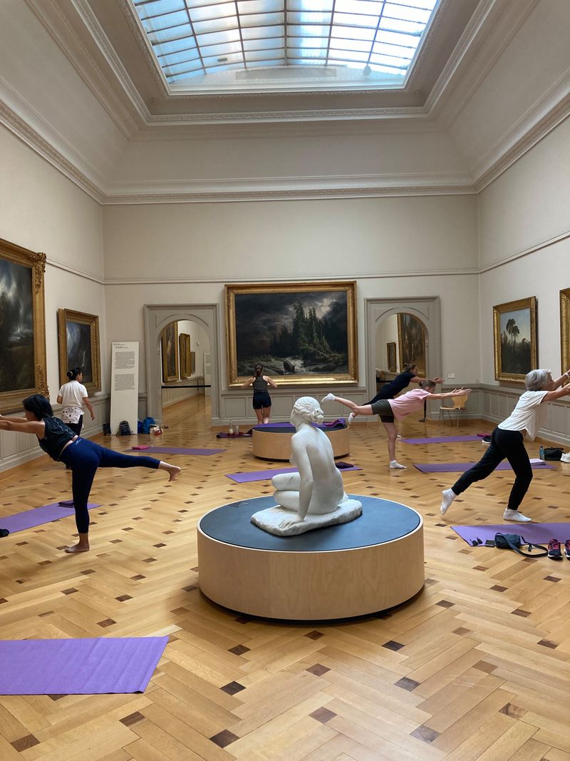 Renforcement musculaire parmi les tableaux