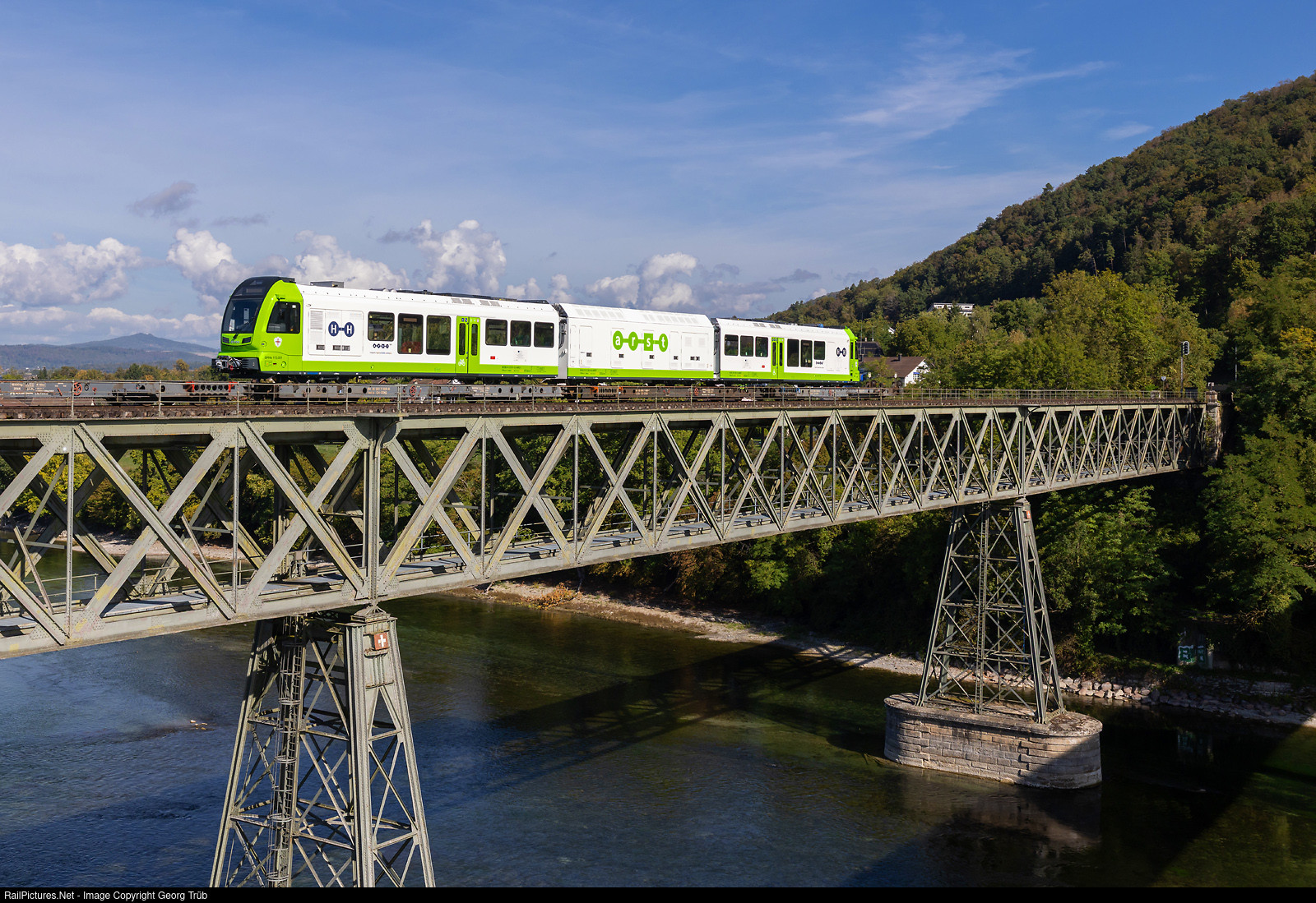 Voie ferrée unique au monde: Stadler teste un train à hydrogène pour la Sardaigne