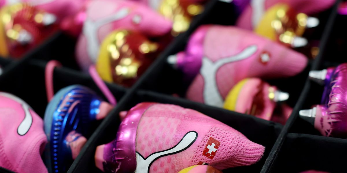 Einheitsbrei-an-der-WM-Warum-tragen-eigentlich-alle-Spieler-pinke-Schuhe-