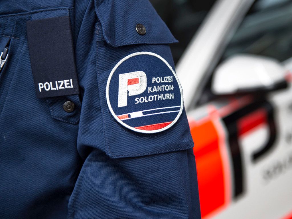 Einbruch-in-Solothurn-Polizist-schiesst-bei-Einbruch-in-Waffenladen-T-ter-entkommen