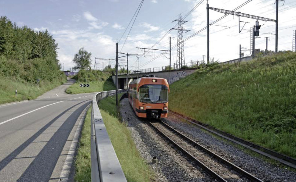 Die RBS-Strecke beim Bahnhof Zollikofen heute ...