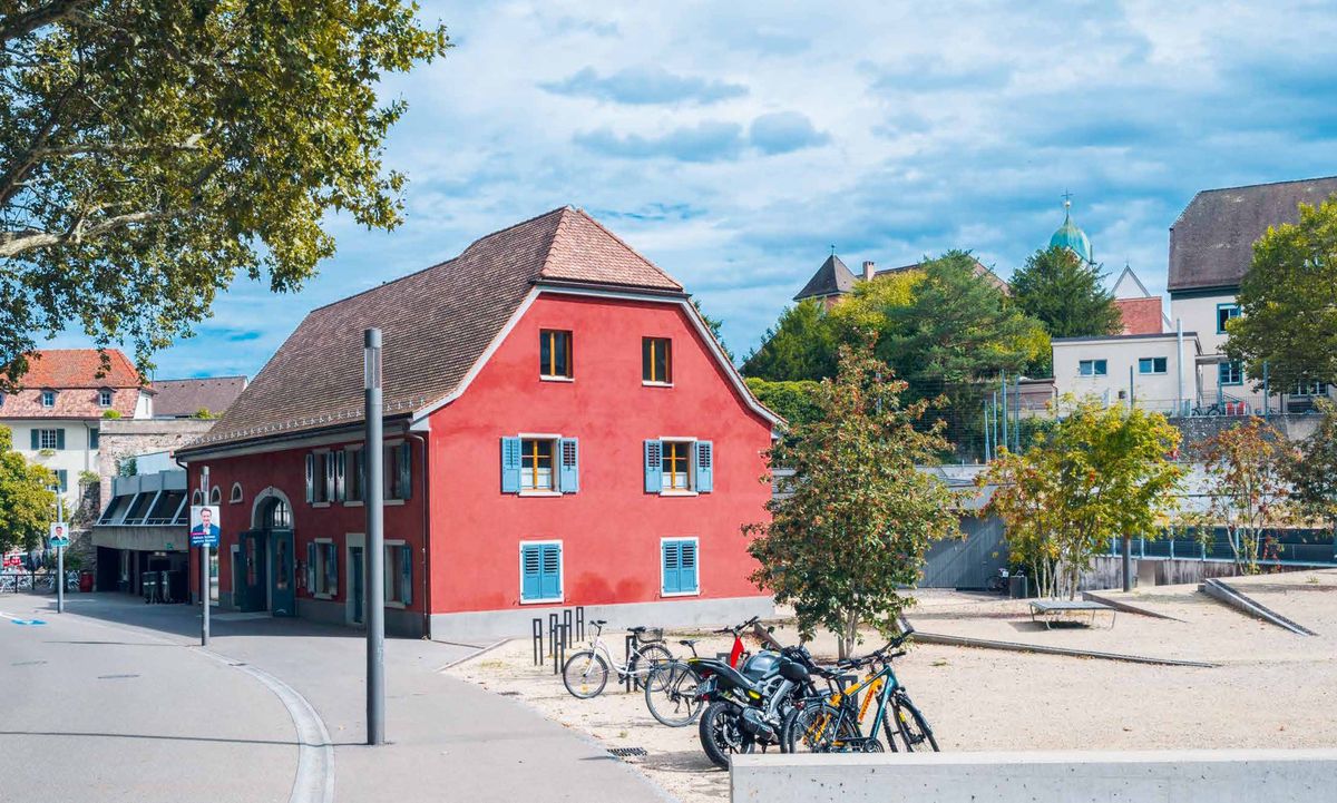 Platz-erh-lt-neuen-Namen-Rheinfelden-ehrt-legend-re-S-uglingsschwester