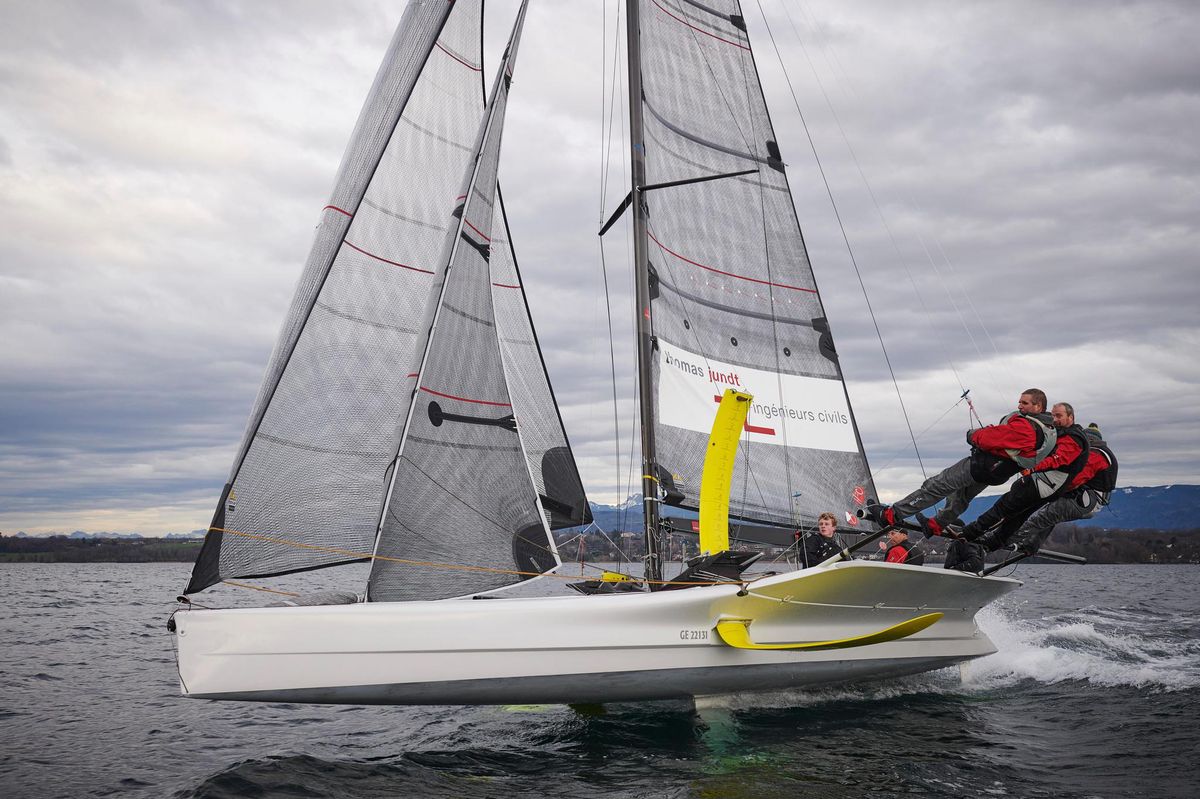 Au trapèze, du QFX, les amis de toujours sont fidèles au poste.