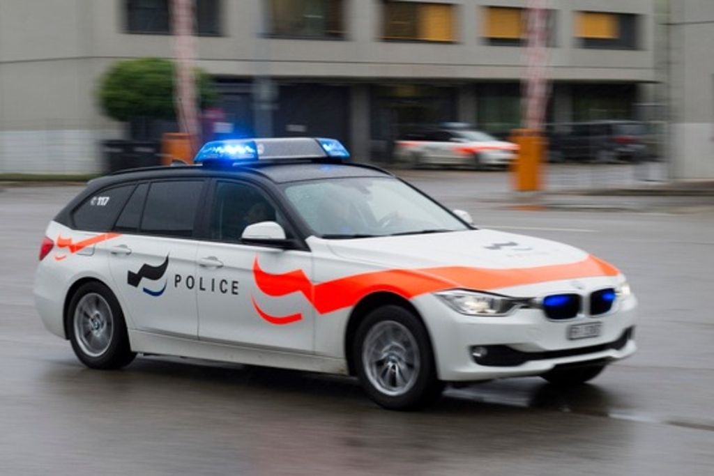 Un motard à 144 km/h sur une route à 80 km/h