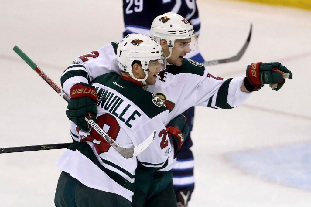 Nino Niederreiter frappe à nouveau