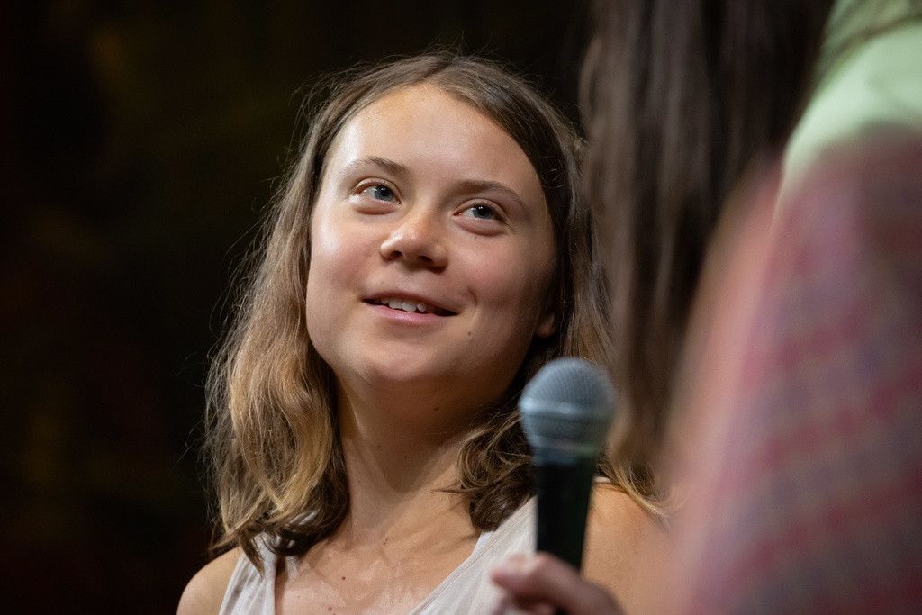 Wie Finanziert Sich Greta Thunberg Prominente Unterstützung bei Demo: Greta Thunberg kündigt Besuch in