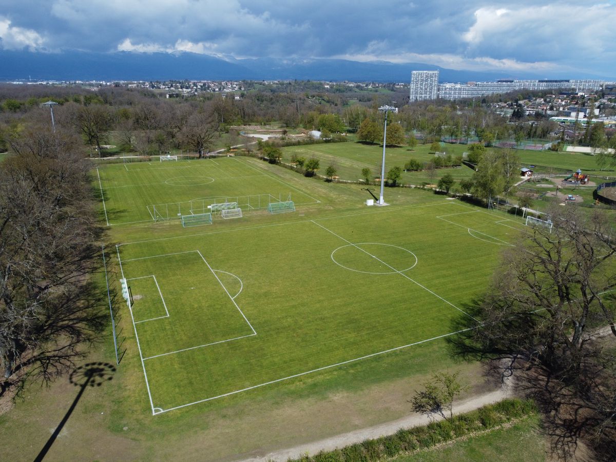 Onex, le 12042021: Le Centre intercommunal de sports, loisirs et nature des Evaux. Photo LUCIEN FORTUNATI