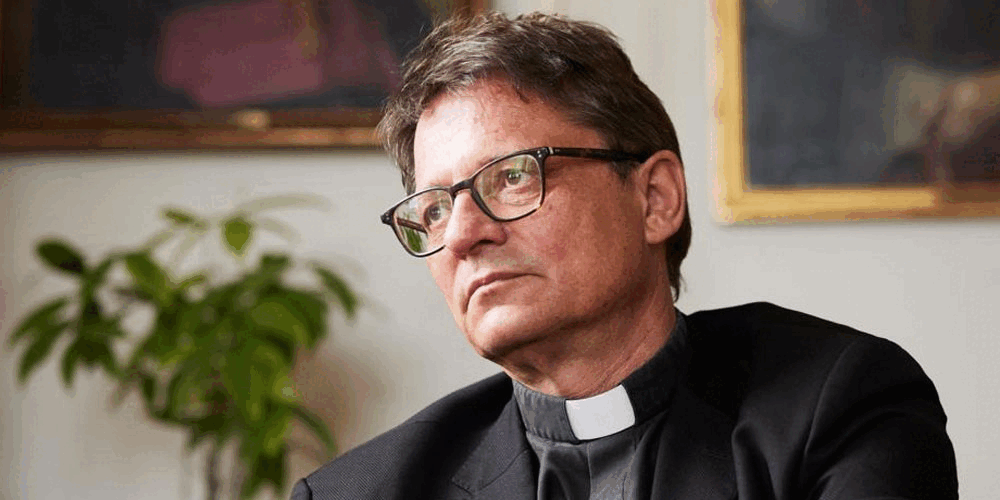 Schwere Krankheit Der ehemalige Churer Bischof Vitus Huonder ist tot