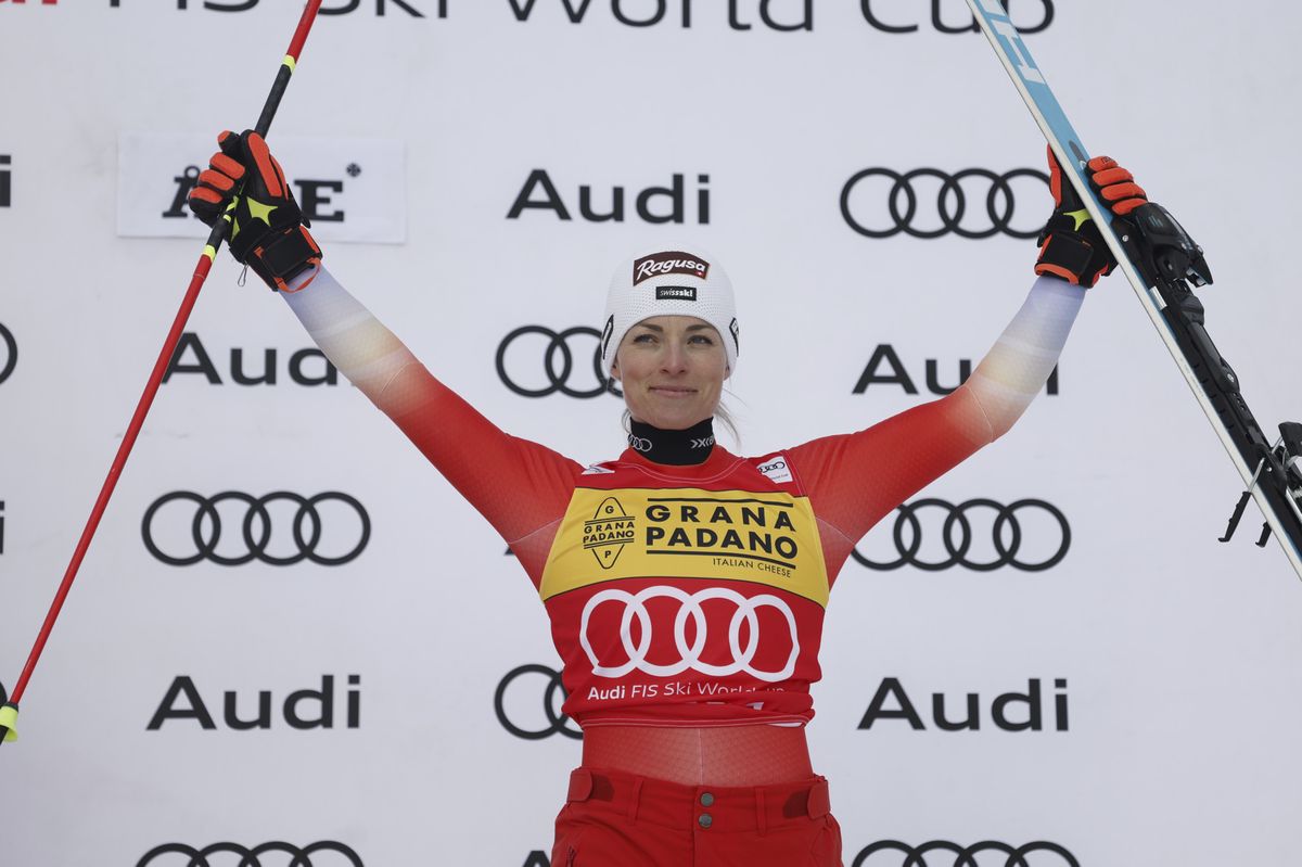 Third placed Switzerland's Lara Gut Behrami celebrates after an alpine ski, women's World Cup giant slalom, in Are, Sweden, Saturday, March 9, 2024. (AP Photo/Alessandro Trovati)