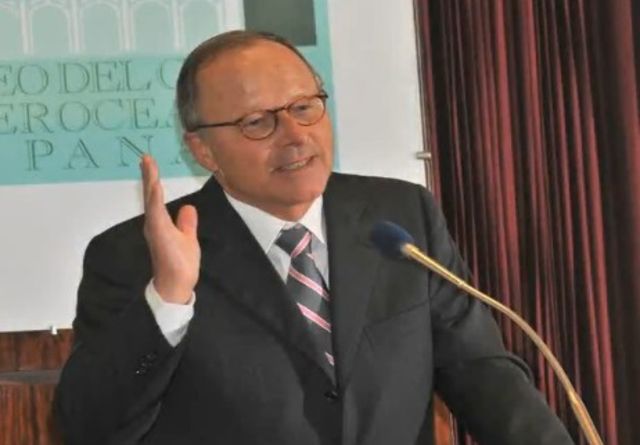 Stephan Schmidheiny a déjà été condamnés par contumace en Italie à seize ans de prison en février 2012.