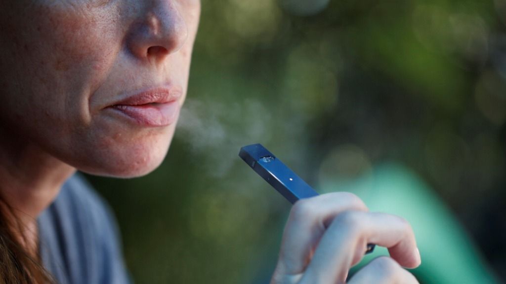 e-zigarette herzinfarkt Gesundheitsrisiken von E-Zigaretten: Weniger schädlich, aber nicht harmlos main image 0
