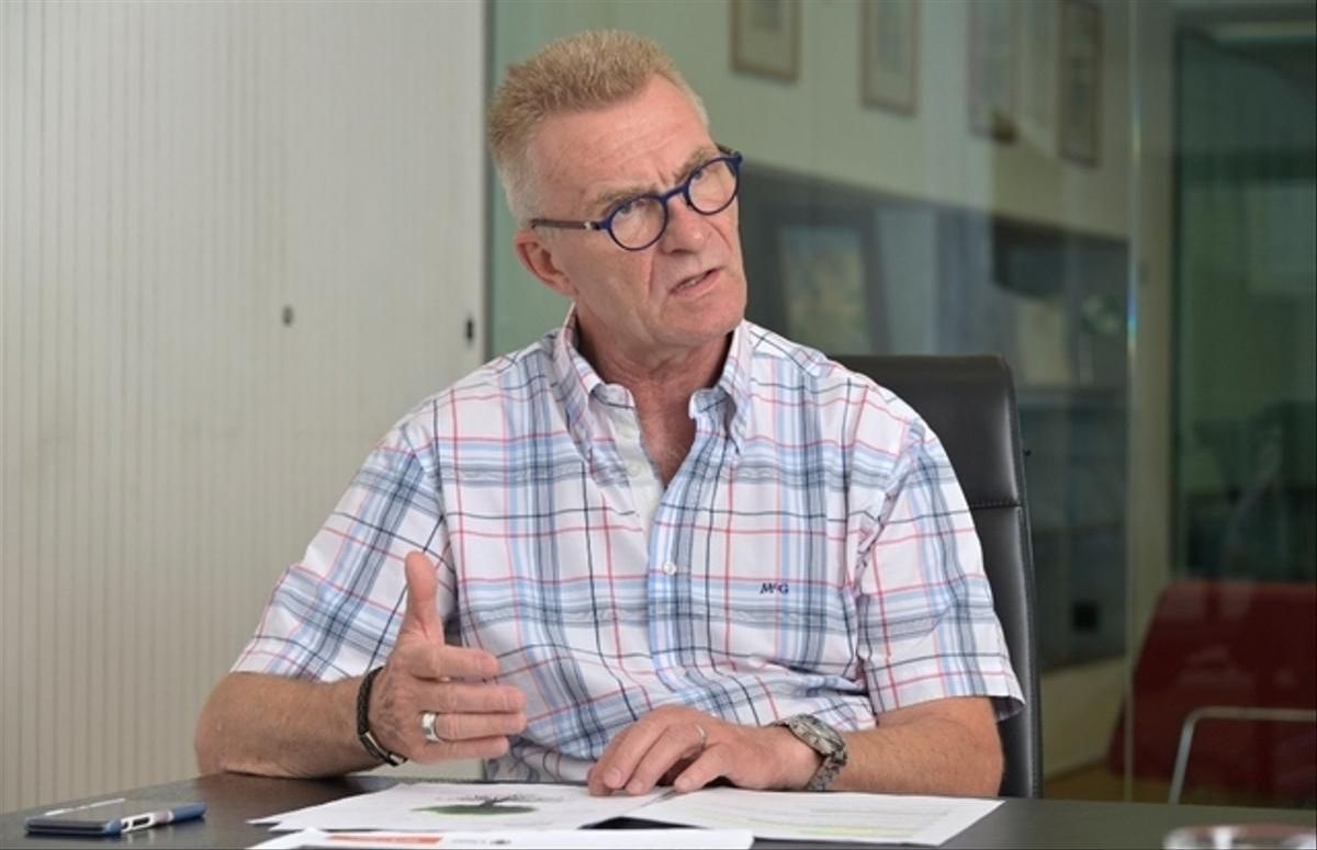 Après plus de 20 ans d’engagement politique, Henri Germond désire se consacrer davantage à sa famille.