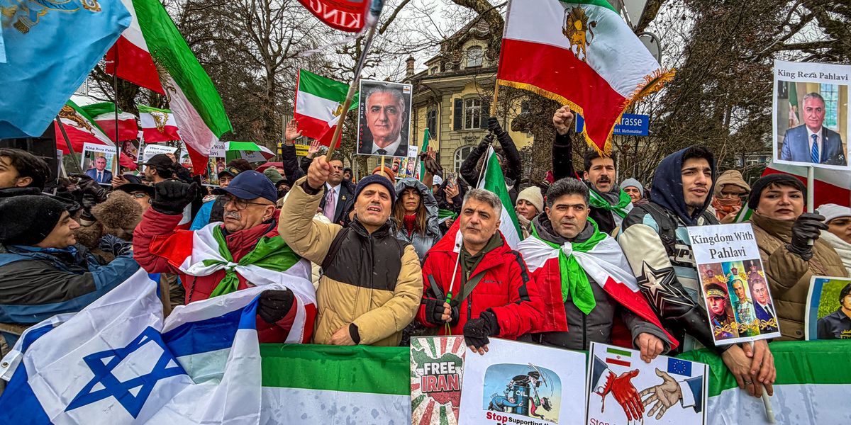 Bern: Protests against the regime in front of the Iranian embassy