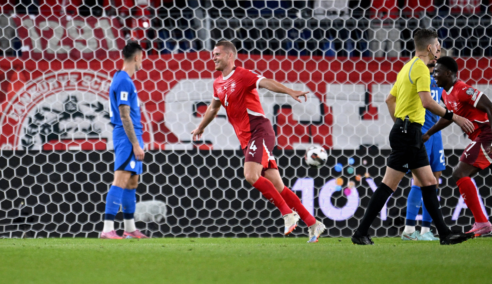 Paloma Emanuelle Porn - The Woman Who Excites Every Gaze