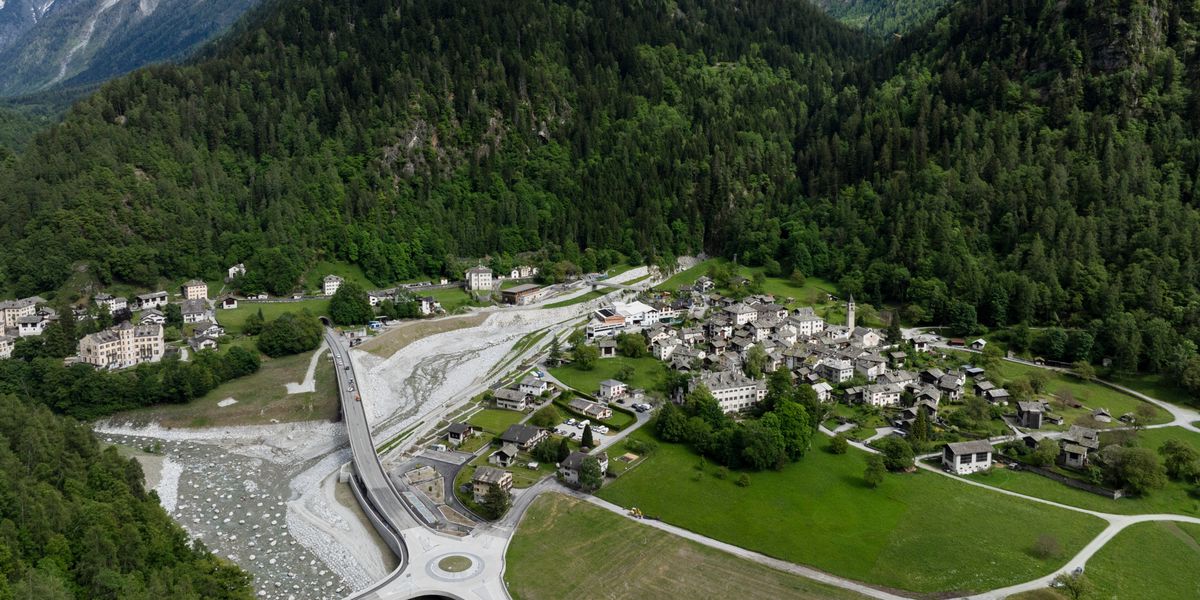 Bondo after landslide: How much a protective wall can cost