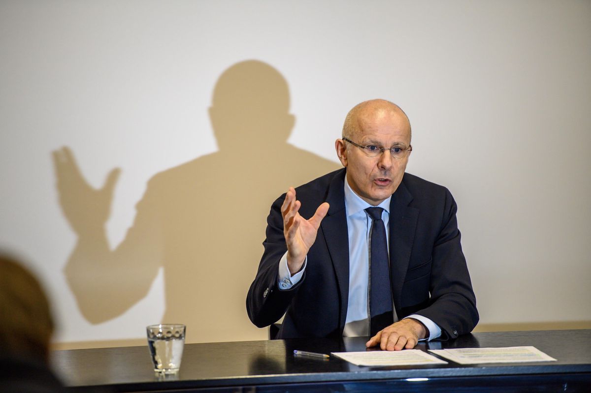 Le 30 janvier 2023, Nicolas Dubuis donnait une conférence de presse dans laquelle il annonçait sa prochaine démission. 