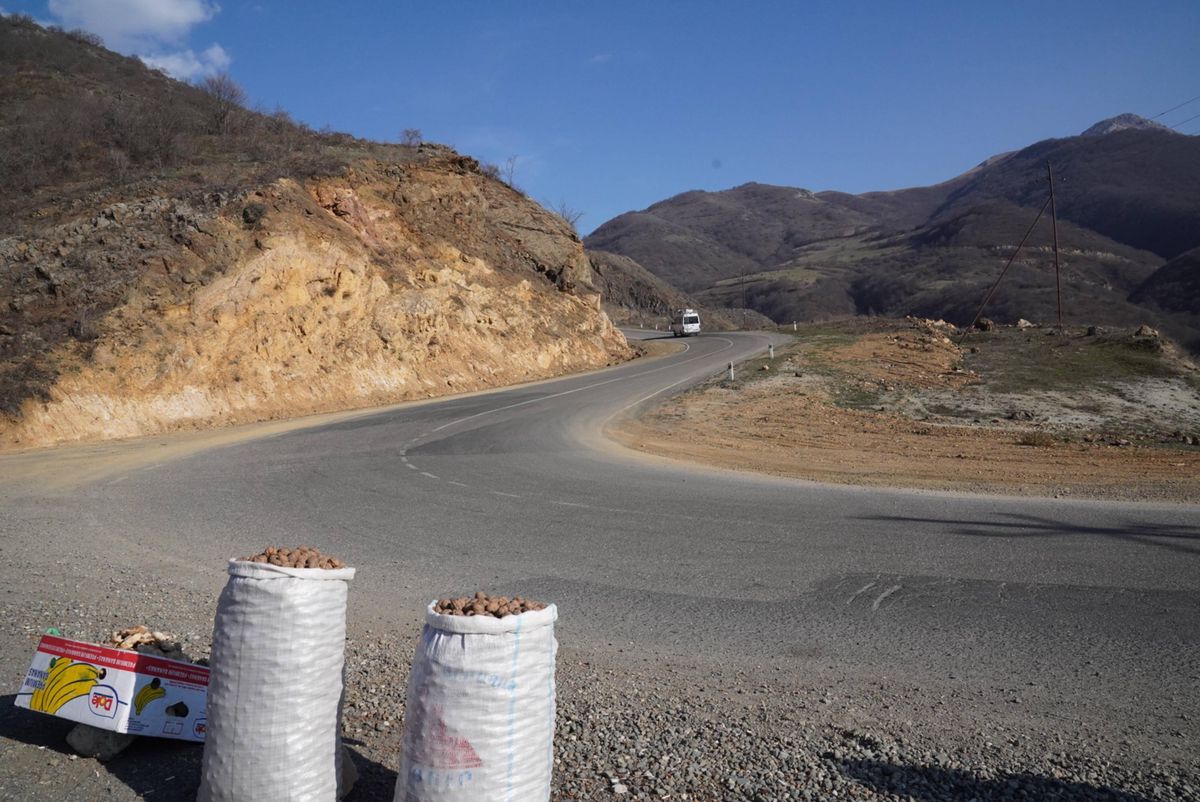 Konflikt im Kaukasus Armenien meldet fast 50 Tote bei Kämpfen mit