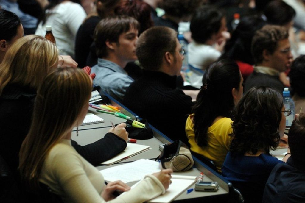 Les universitaires romands plus souvent au chômage