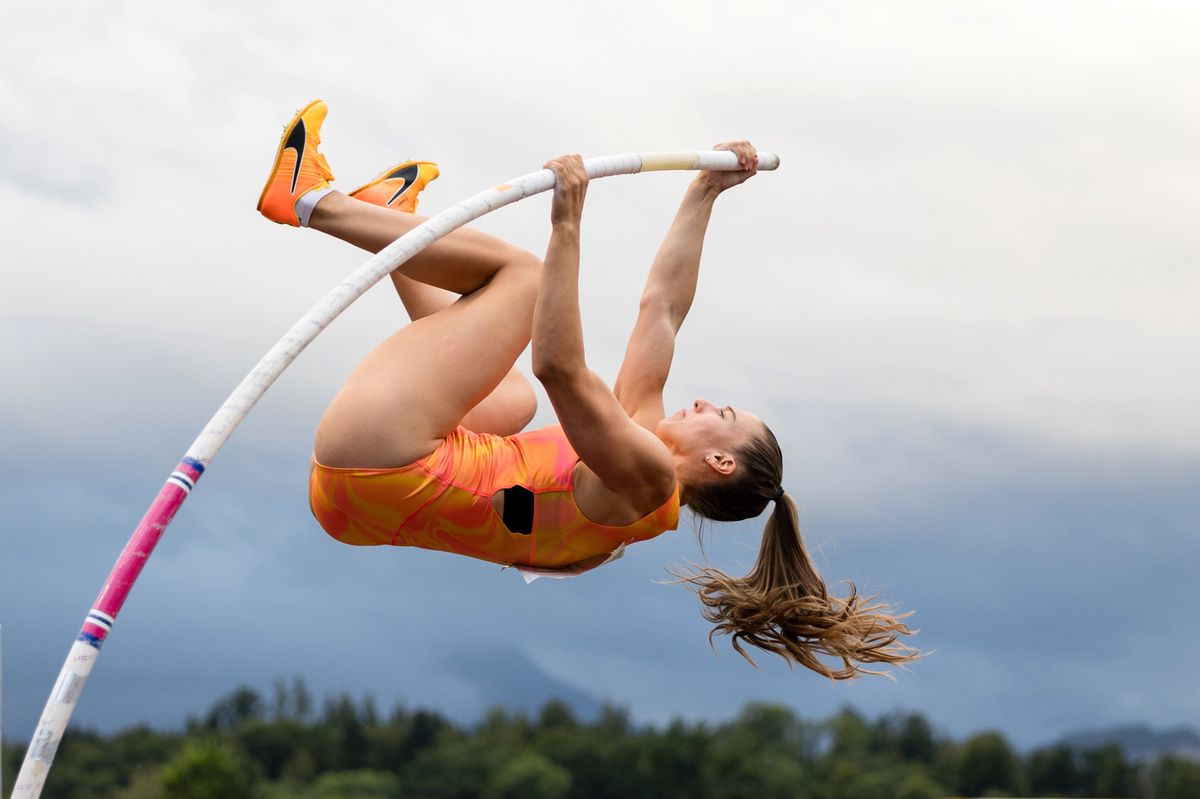 Angelica Moser of Switzerland competes during the Women's Pole Vault competition at the International Athletics Meeting on Tuesday, July 16, 2024 in Lucerne, Switzerland. (KEYSTONE/Philipp Schmidli)