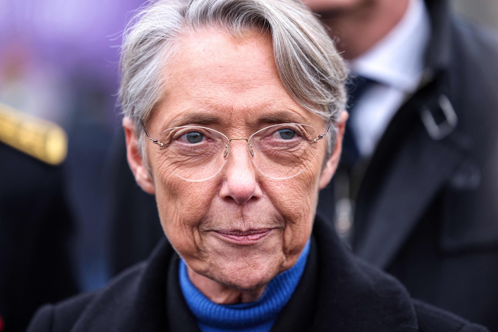 En dévoilant la circulaire adressée aux préfets, Elisabeth Borne voulait rassurer la population. Cela a plutôt eu l’effet contraire.
