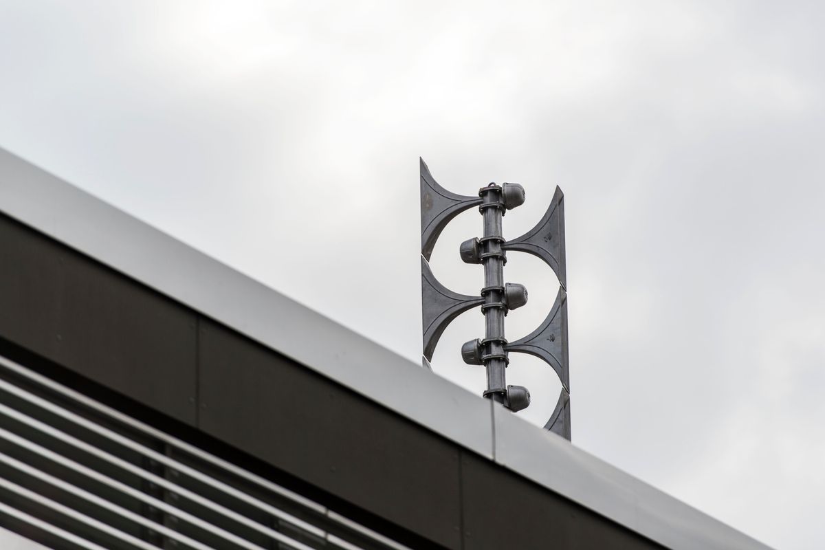 Les sirènes sont régulièrement testées «en mode muet», a expliqué le Canton, qui s’est excusé pour l’erreur de lundi. Keystone