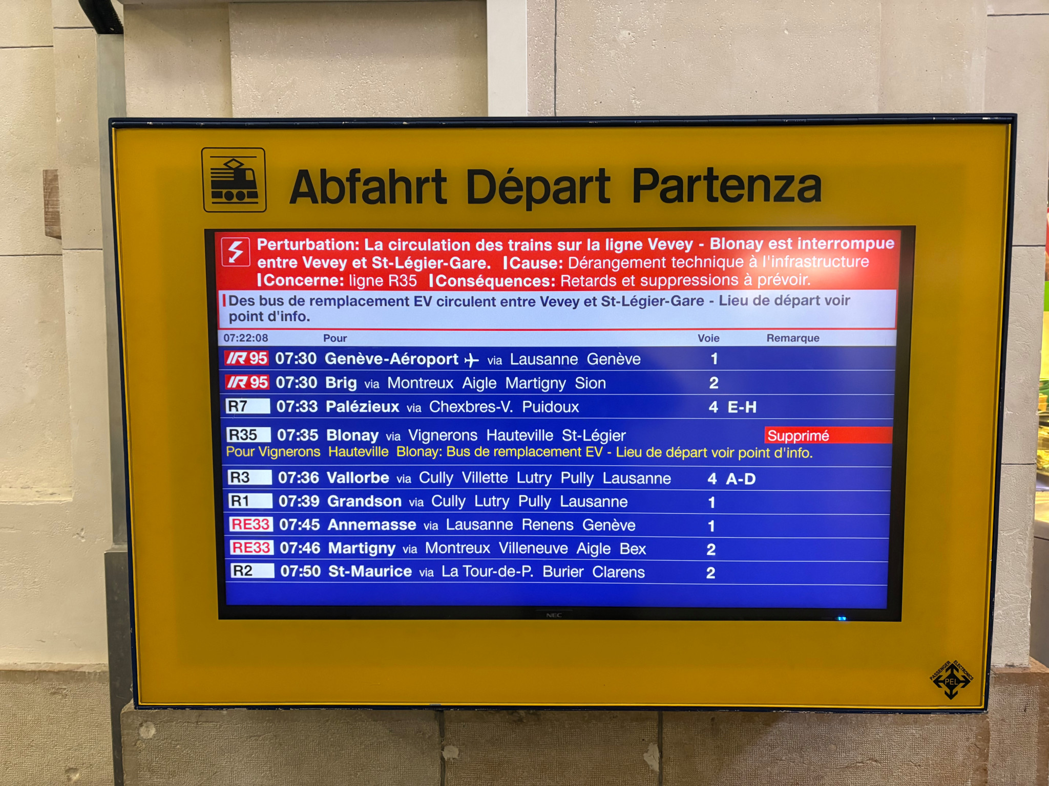 Riviera vaudoise: Une panne électrique interrompt les trains entre Vevey et Saint-Légier