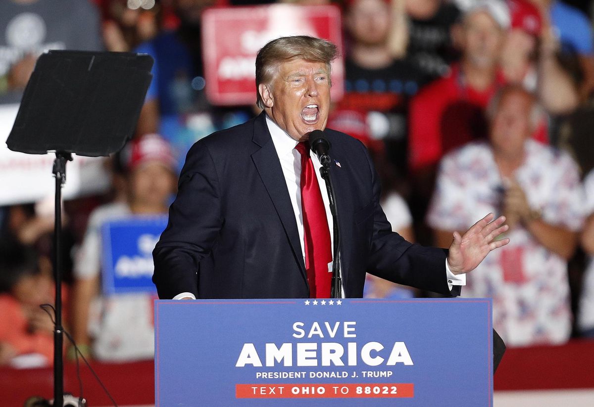 epaselect epa09304683 Former US President Donald Trump addresses supporters during a rally at the Lorain County Fairgrounds in Wellington, Ohio, USA, 26 June 2021. The rally is Trump's first since his supporters' January 6 deadly attack on the US Capitol, and marks the beginning of his campaign against 10 House Republicans, including Ohio Representative Anthony Gonzalez, who voted to impeach Trump following the Capitol events.  EPA/DAVID MAXWELL