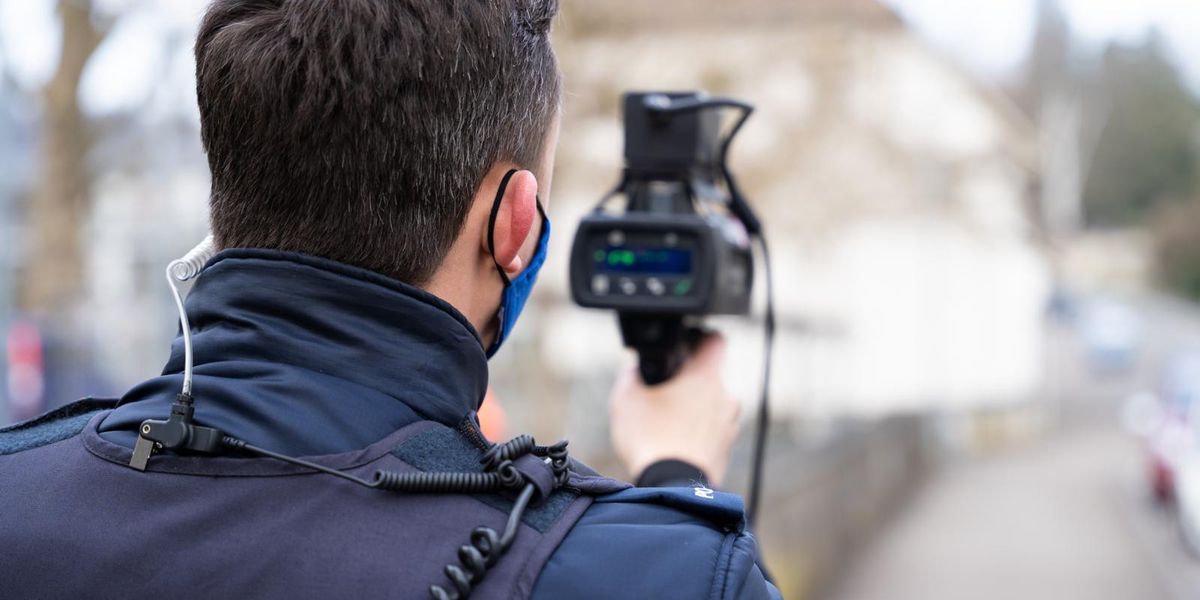 Basel-Landschaft: Speeder caught at 98 km/h in a built-up area
