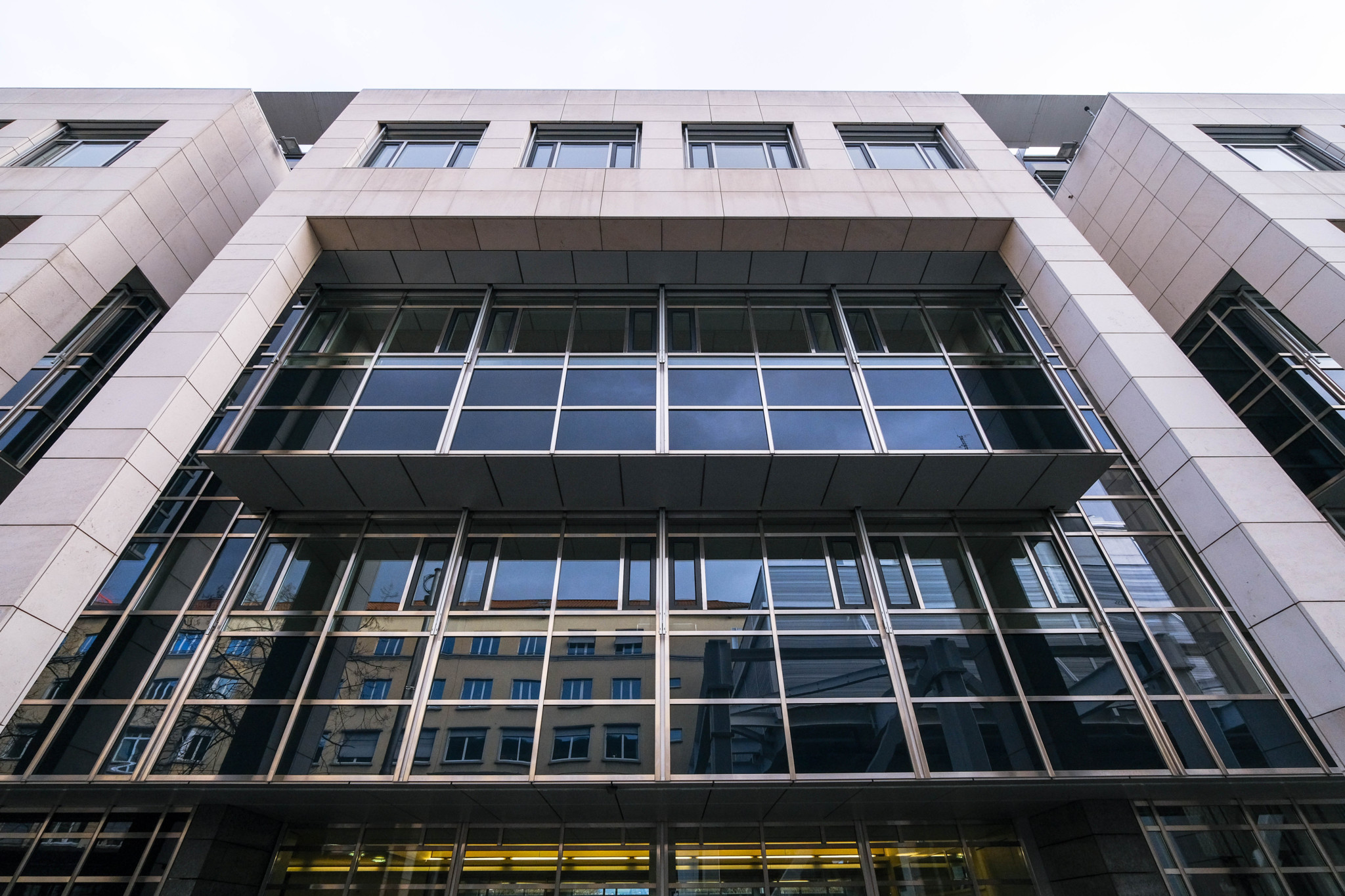 Aufsicht der Finma: Finanzbehörde stockt Ressourcen auf und führt deutlich mehr Verfahren