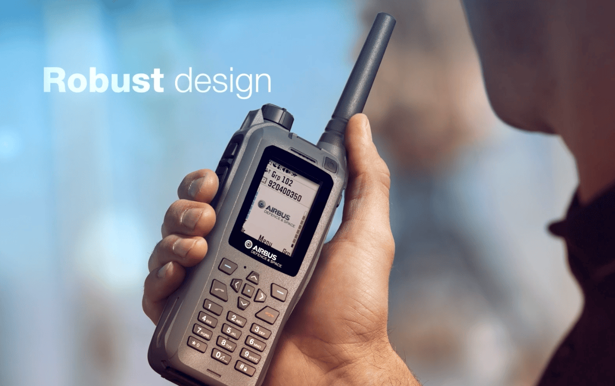 Une publicité d’Airbus, le principal fournisseur du système de radiocommunication des polices suisses. 