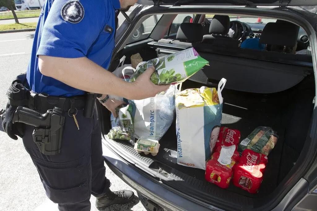 Voici ce qui change pour les personnes faisant leurs courses à l'étranger