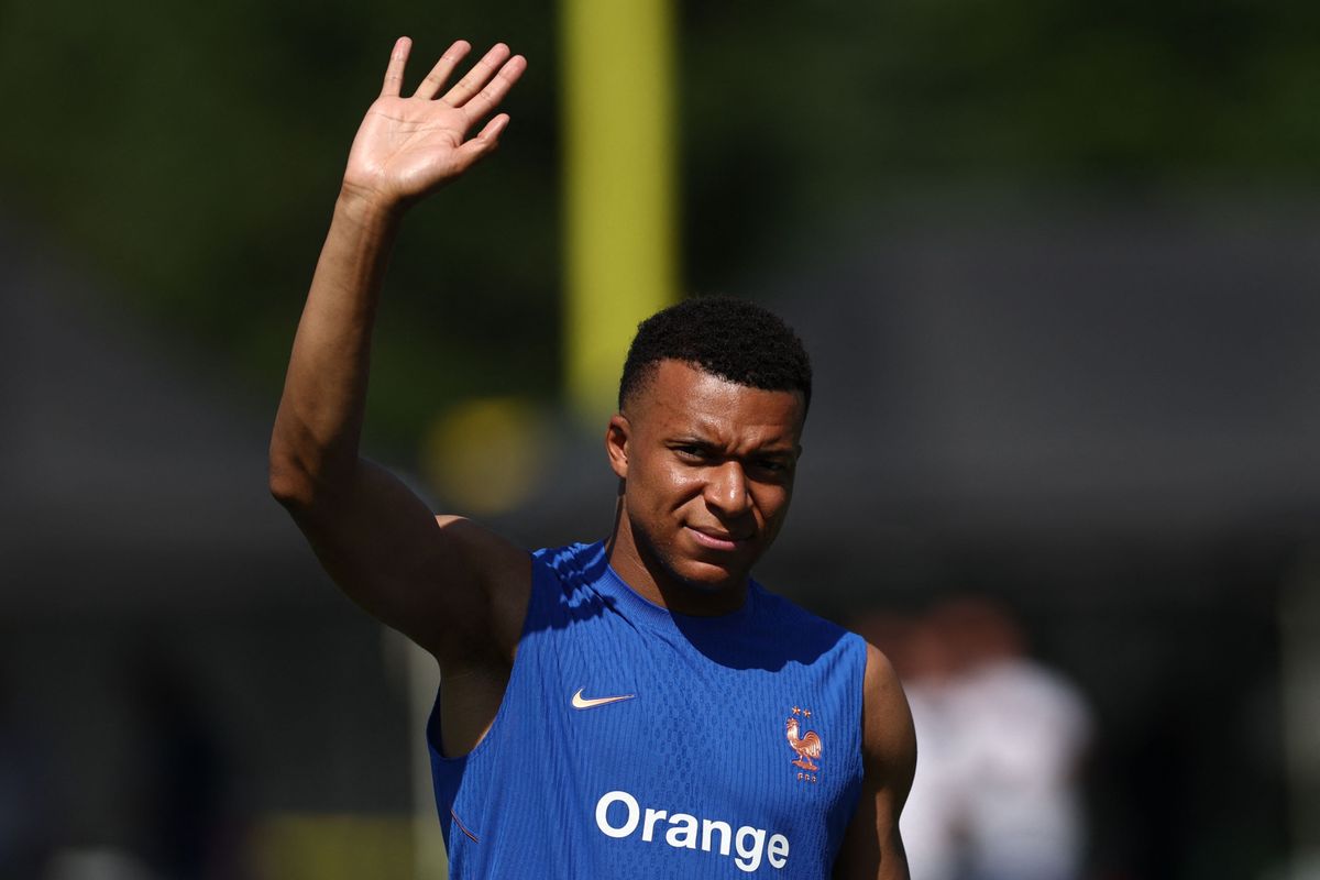 Frankreich-Senegal-im-Ticker-Frankreichs-Star-Ensemble-strebt-gegen-Senegal-den-Sieg-an